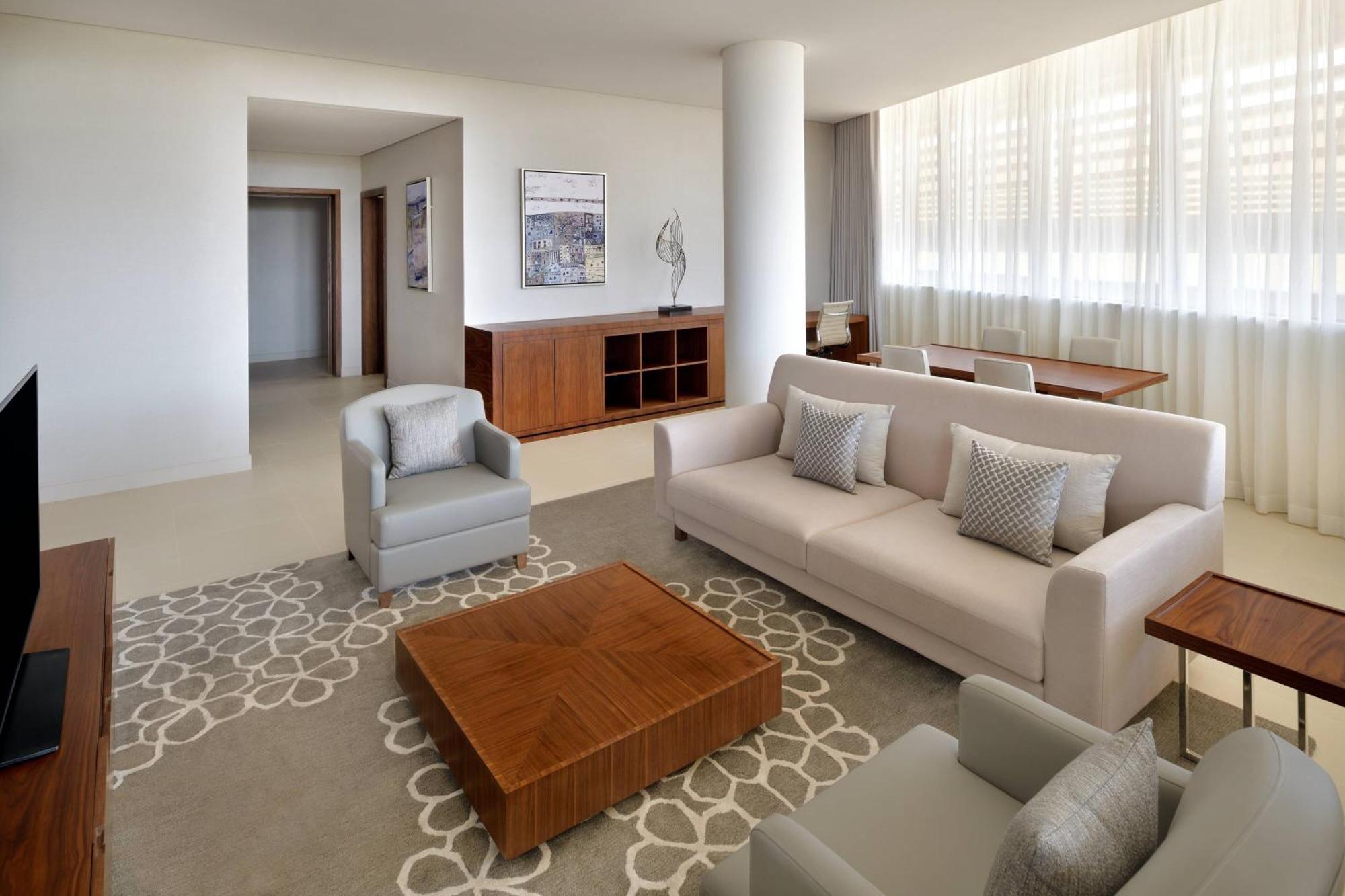 Marriott Riyadh Diplomatic Quarter Ngoại thất bức ảnh