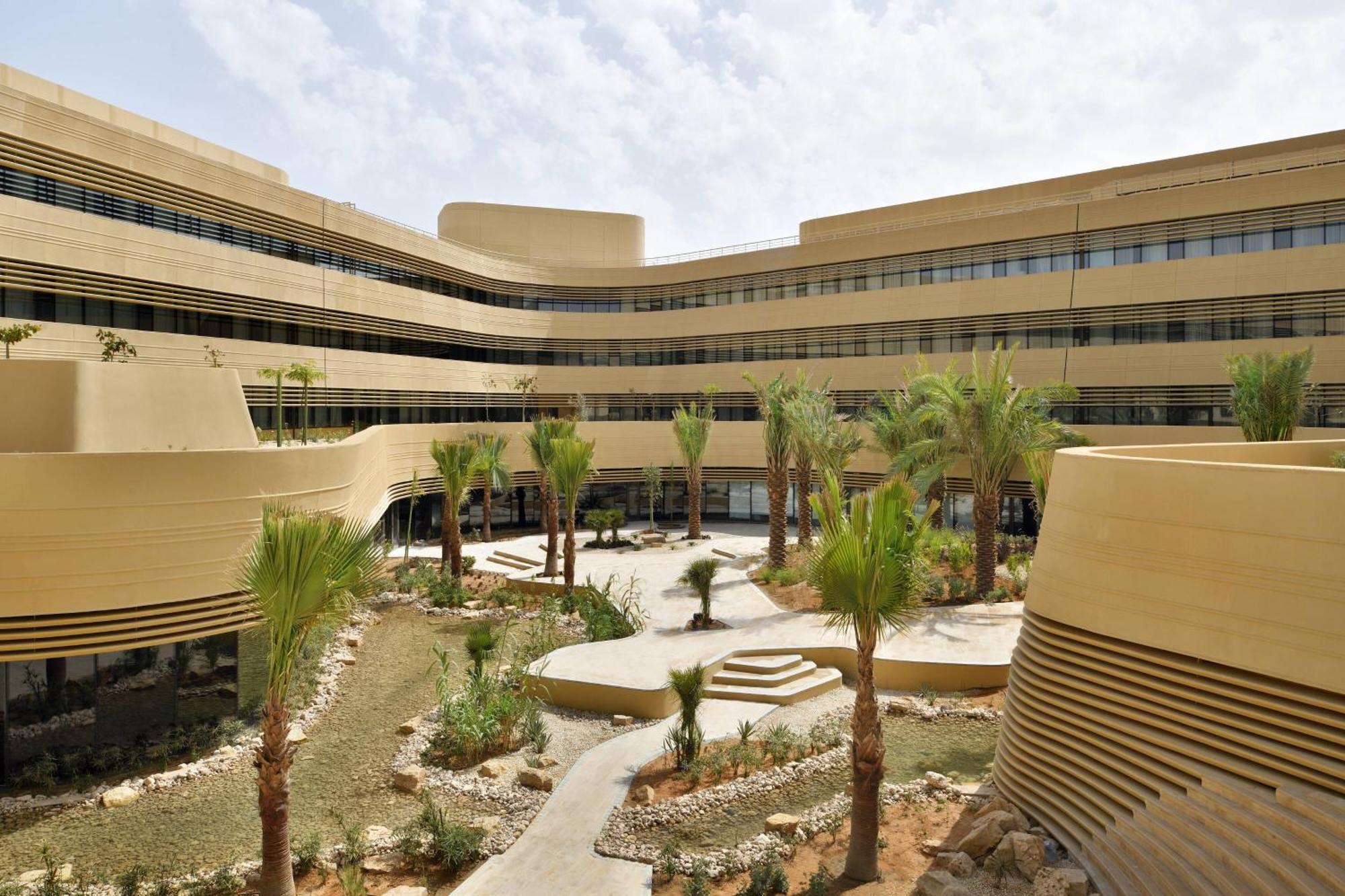 Marriott Riyadh Diplomatic Quarter Ngoại thất bức ảnh